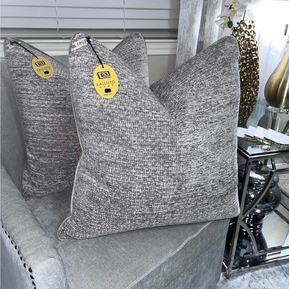 1- NWT CALLISTO HOME DECORATIVE PILLOW (Read description for details) - Picture 9 of 13